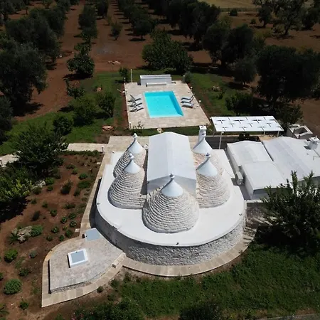 Trullo Lis Con Piscina Privata * סן מיקלה סלנטינו