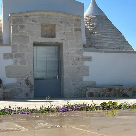 Trullo Lis Con Piscina Privata *