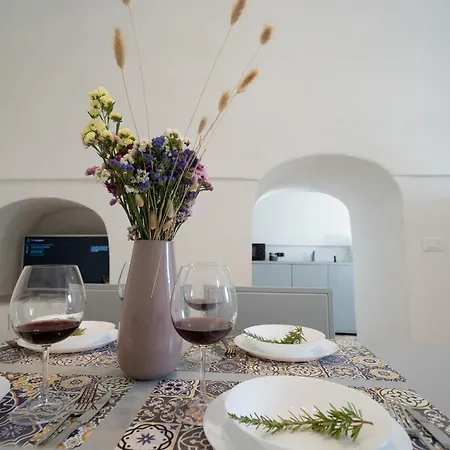 Trullo Lis Con Piscina Privata * 圣米凯莱萨伦蒂诺