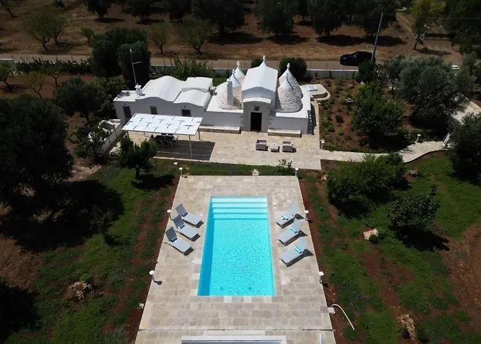 וילה Trullo Lis Con Piscina Privata סן מיקלה סלנטינו